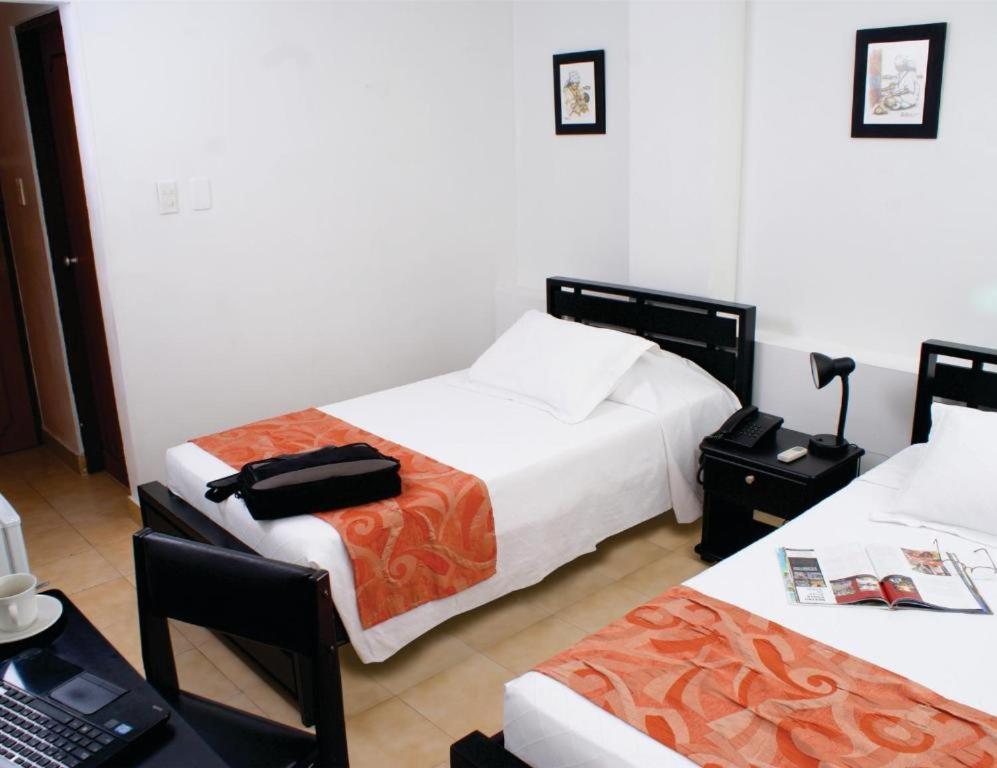 סנטה מרתה Hotel Edmar מראה חיצוני תמונה