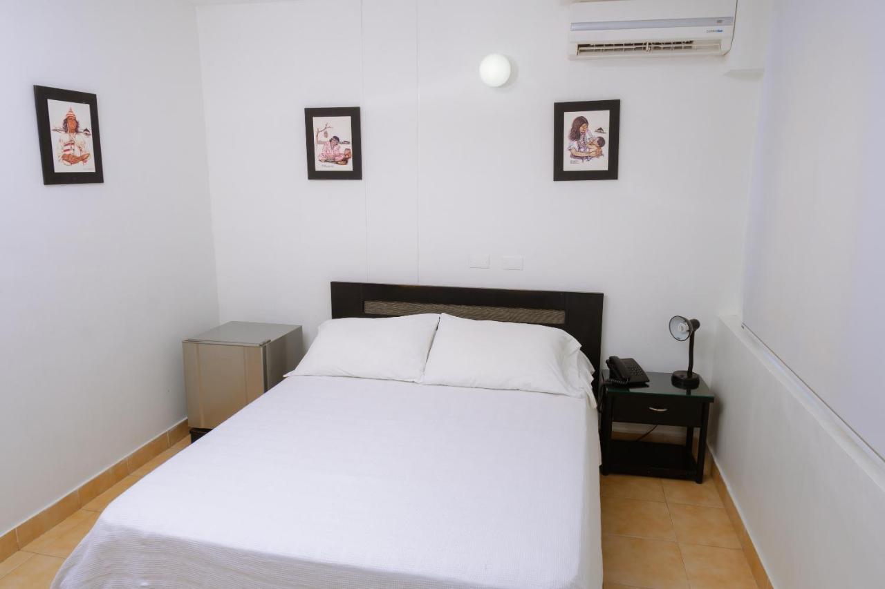 סנטה מרתה Hotel Edmar מראה חיצוני תמונה